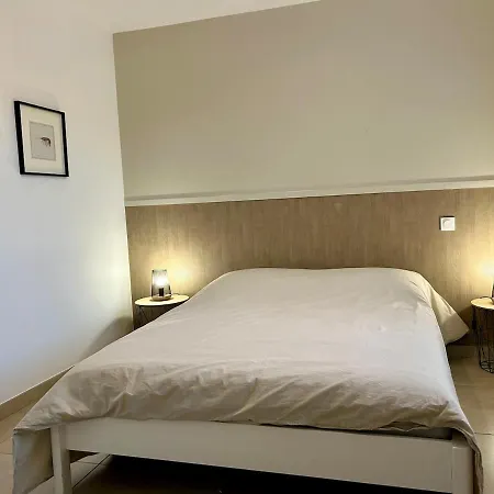 Hébergement de vacances De Avec Piscine